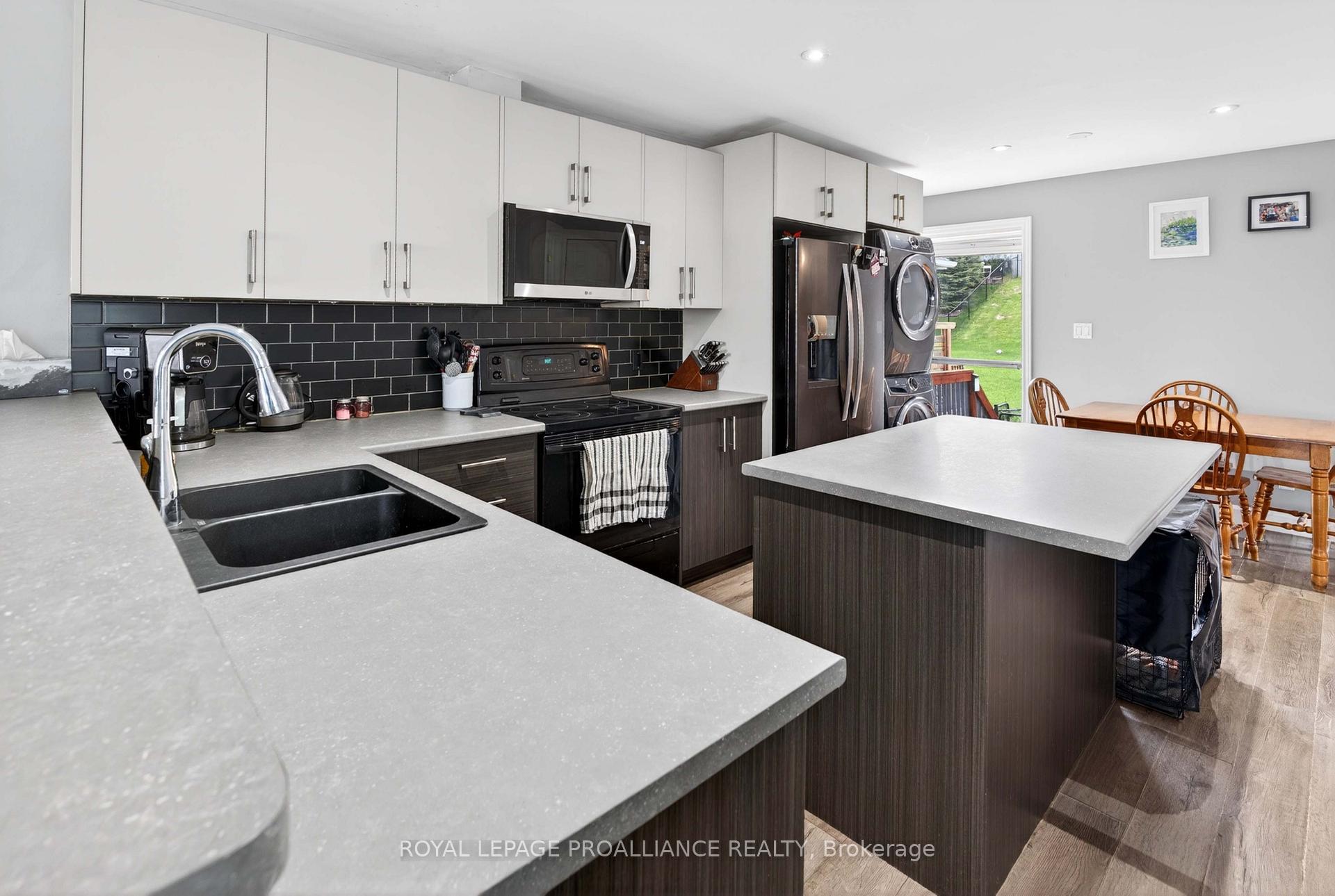 Photo 8 of 733 Tanner Drive, Kingston, East Gardiners Rd — HOMEH