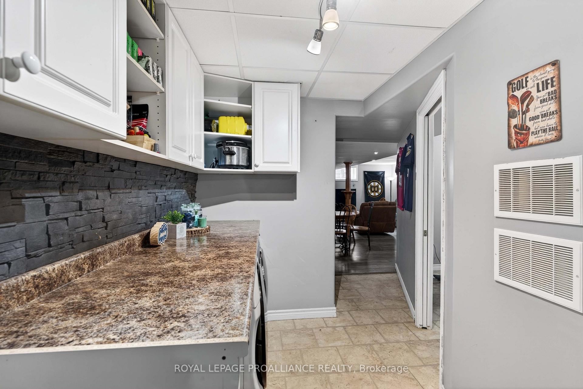 Photo 17 of 733 Tanner Drive, Kingston, East Gardiners Rd — HOMEH