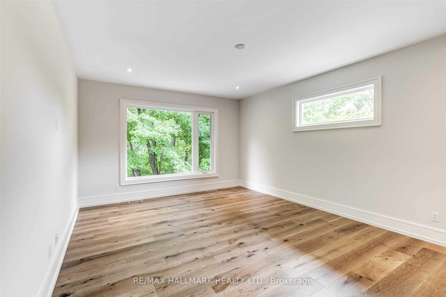 Photo 16 of 31 Timberlane Drive, North York, Lansing-Westgate — HOMEH