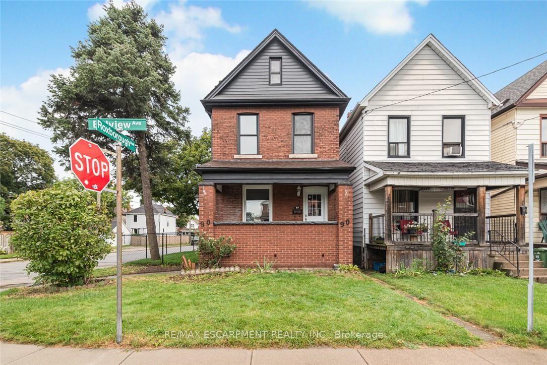 Photo 3 of 90 Belview Avenue, Hamilton, Crown Point — HOMEH