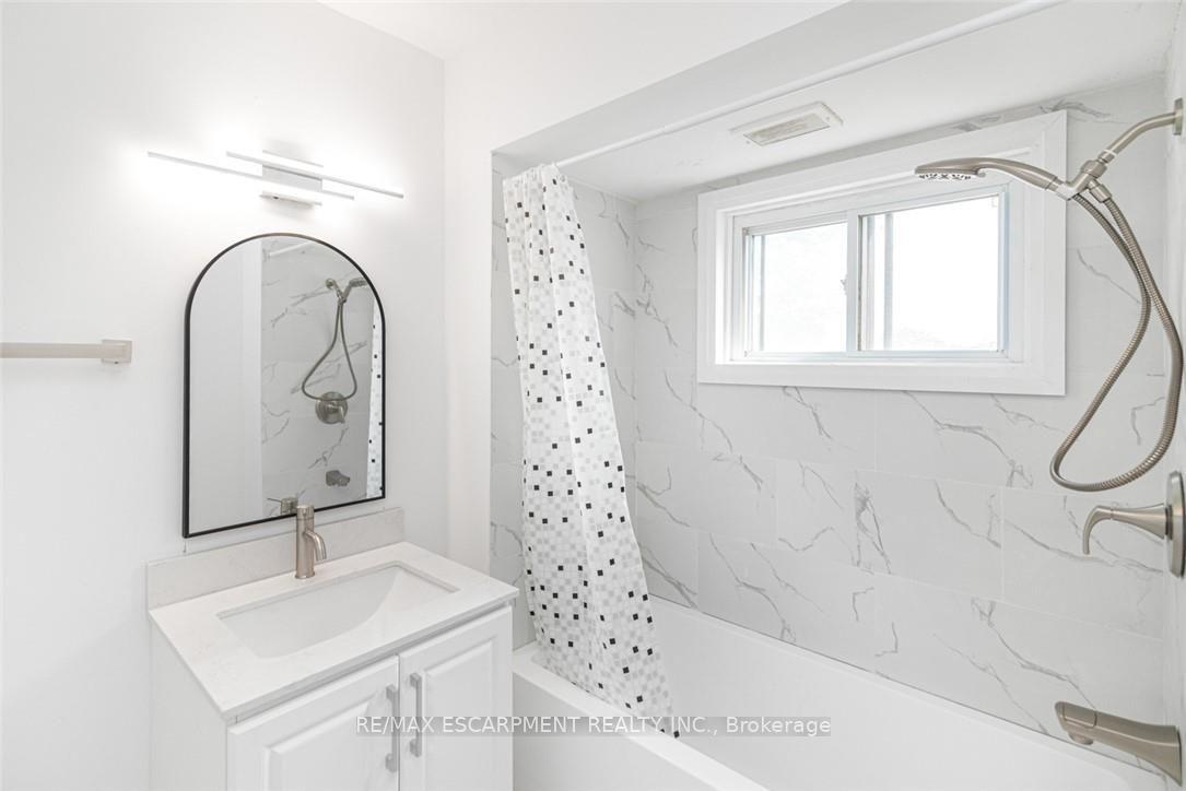 Photo 25 of 90 Belview Avenue, Hamilton, Crown Point — HOMEH
