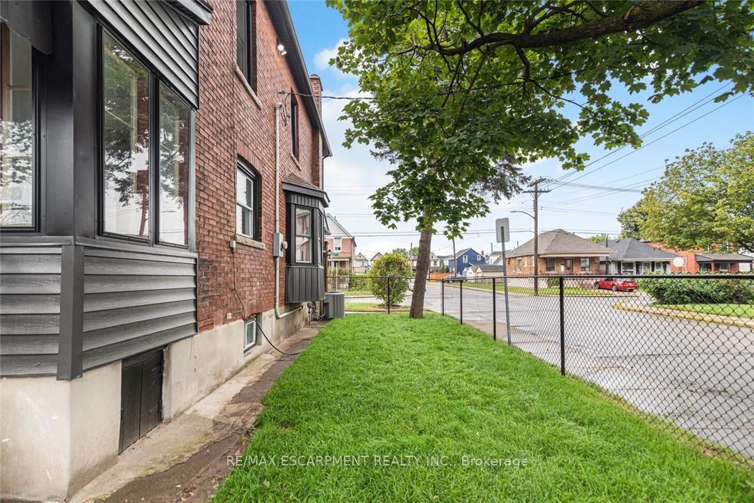Photo 45 of 90 Belview Avenue, Hamilton, Crown Point — HOMEH