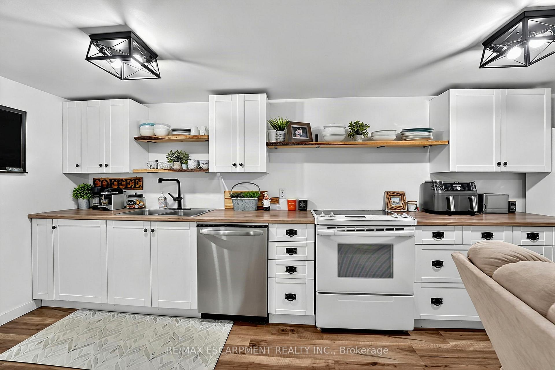 Photo 30 of 1073 Cedar Beach Road, Bracebridge, Monck (Bracebridge) — HOMEH