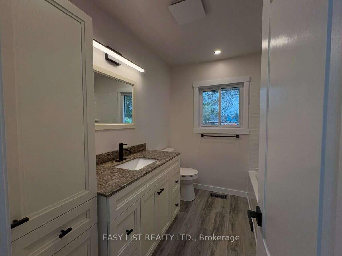 Photo 13 of 21 Bruce Rd 22, Brockton — HOMEH