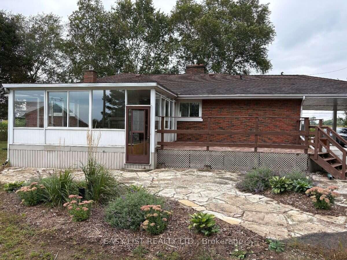 Photo 14 of 21 Bruce Rd 22, Brockton — HOMEH