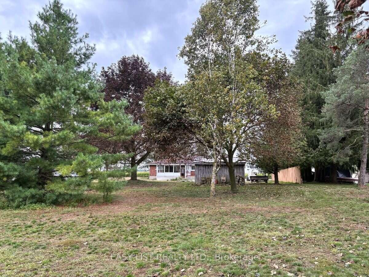 Photo 16 of 21 Bruce Rd 22, Brockton — HOMEH
