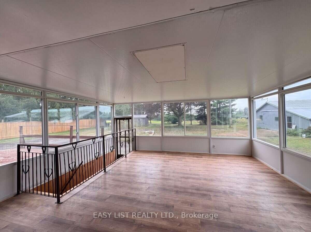 Photo 17 of 21 Bruce Rd 22, Brockton — HOMEH