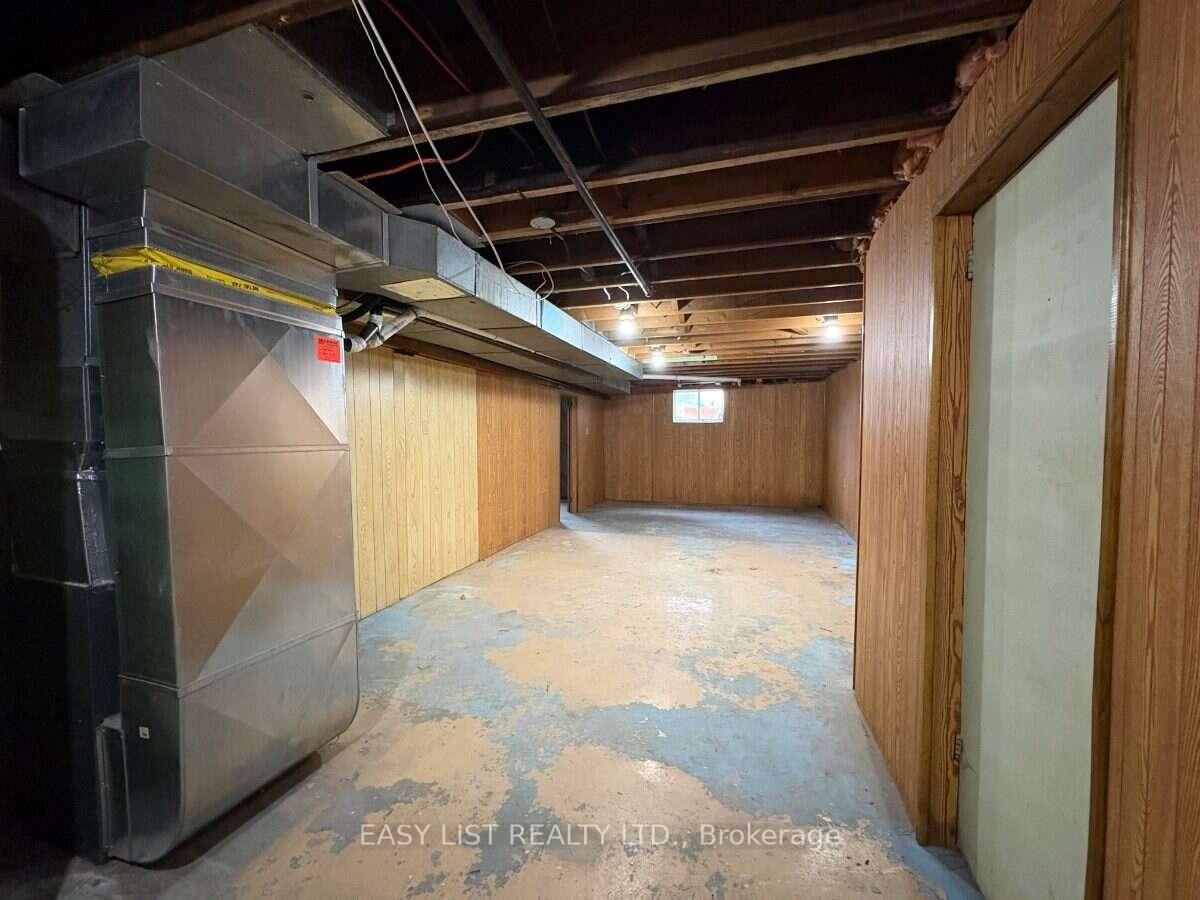 Photo 24 of 21 Bruce Rd 22, Brockton — HOMEH