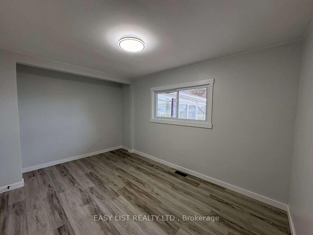 Photo 27 of 21 Bruce Rd 22, Brockton — HOMEH