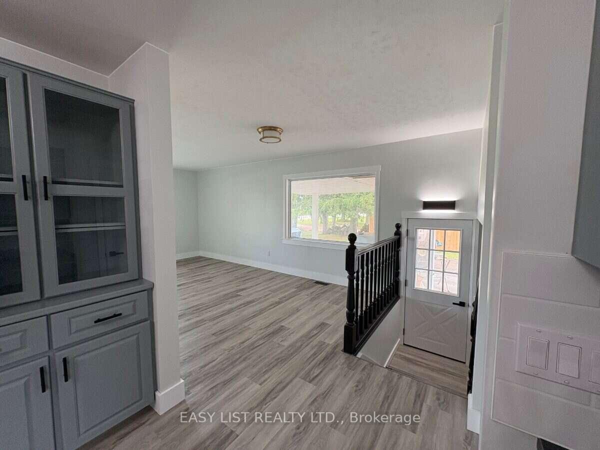 Photo 37 of 21 Bruce Rd 22, Brockton — HOMEH