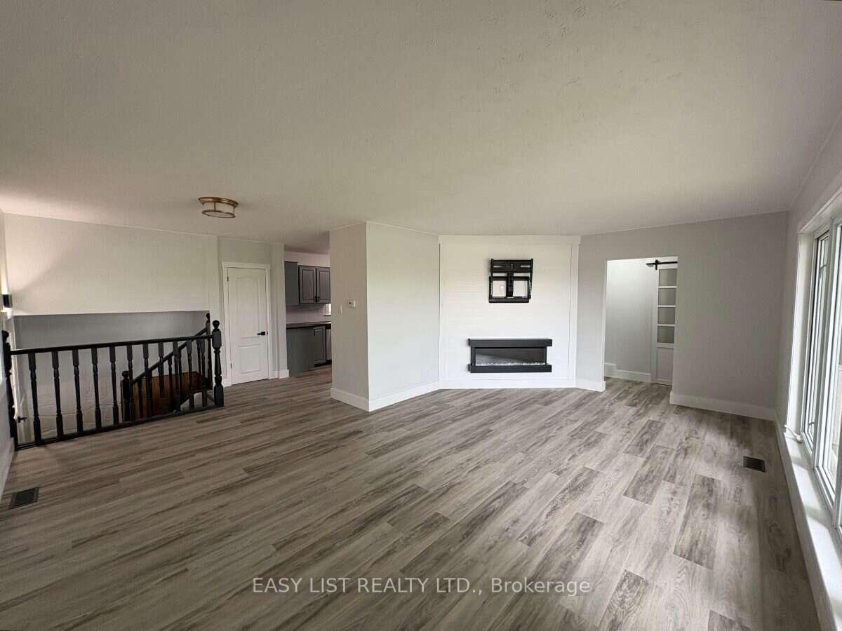 Photo 38 of 21 Bruce Rd 22, Brockton — HOMEH