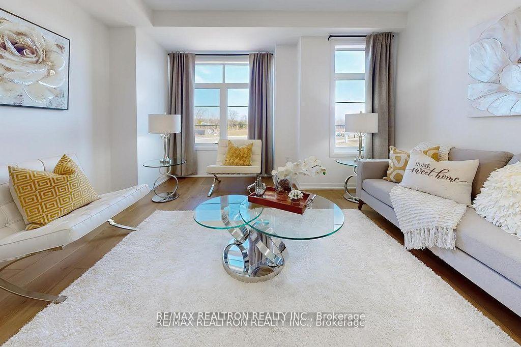 Photo 6 of Unit 53, 53 Carneros Way, Markham, Cedar Grove — HOMEH