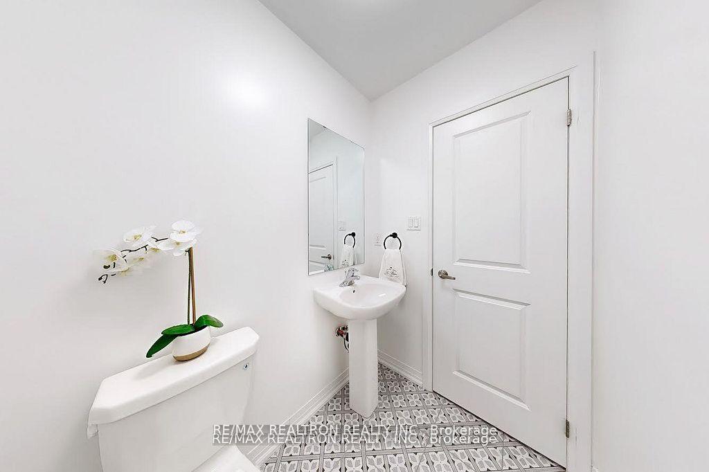 Photo 15 of Unit 53, 53 Carneros Way, Markham, Cedar Grove — HOMEH