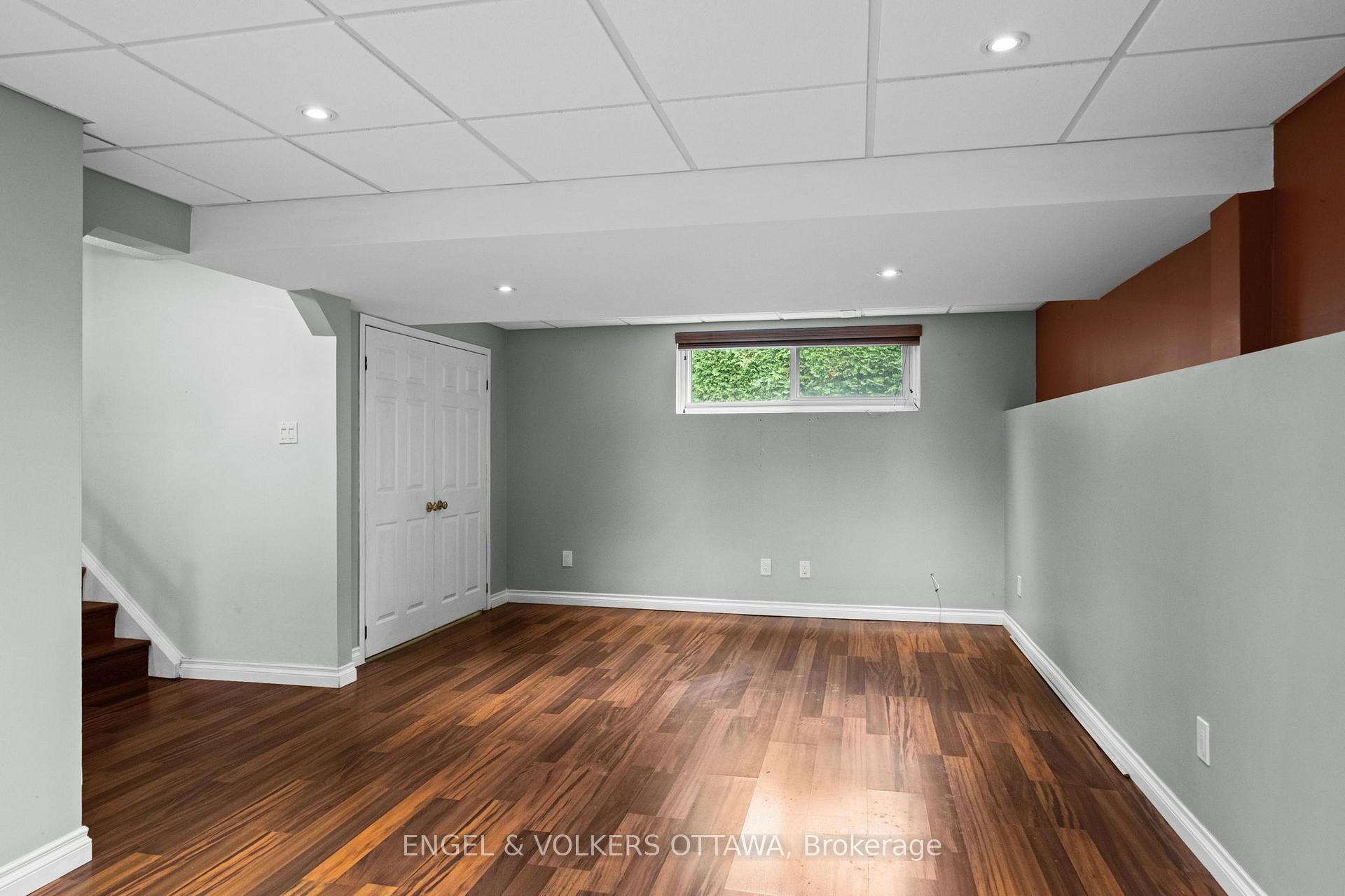 Photo 32 of 20 Parthia Avenue, Ottawa, City View/Skyline/Fisher Heights/Parkwood Hills — HOMEH