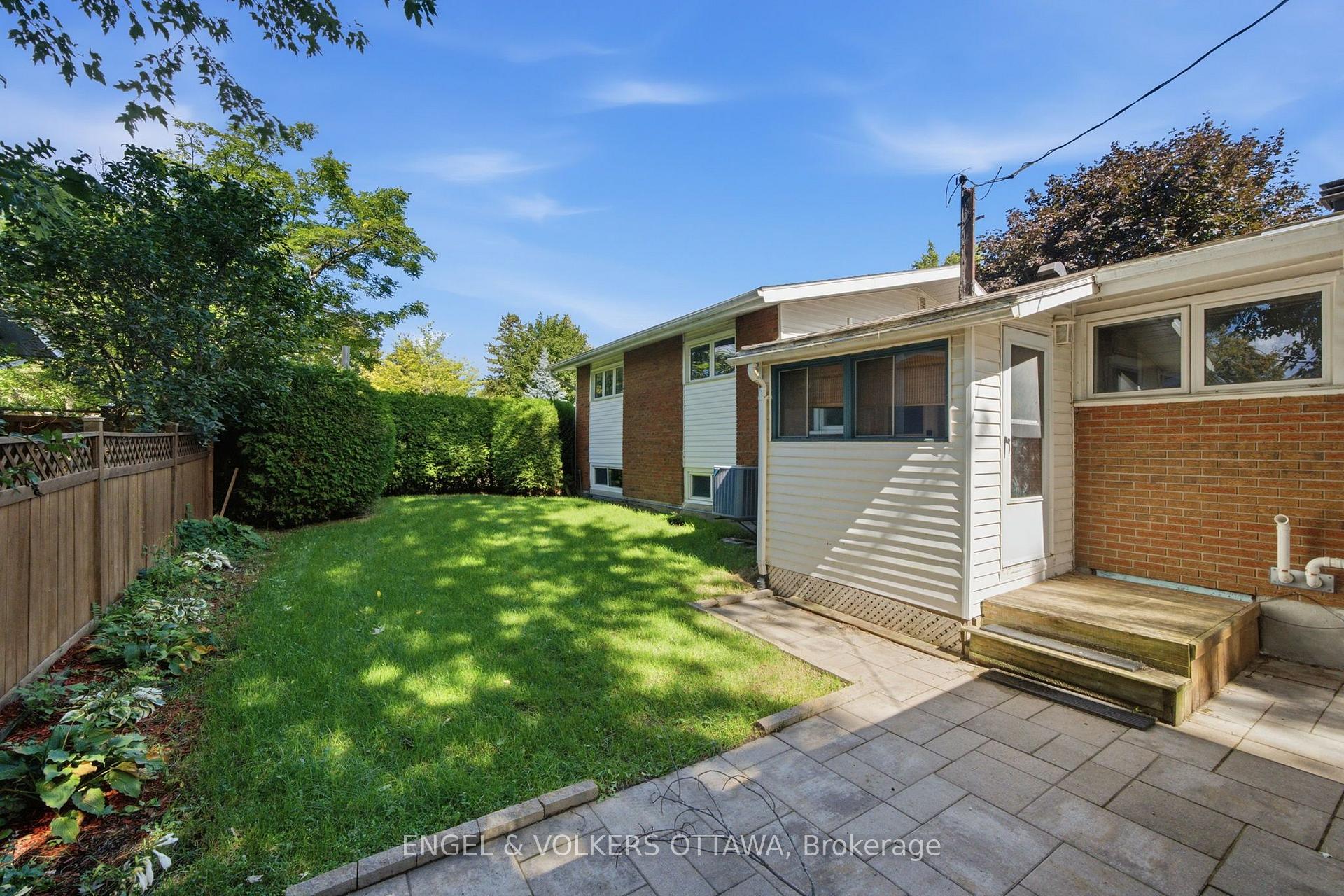Photo 42 of 20 Parthia Avenue, Ottawa, City View/Skyline/Fisher Heights/Parkwood Hills — HOMEH