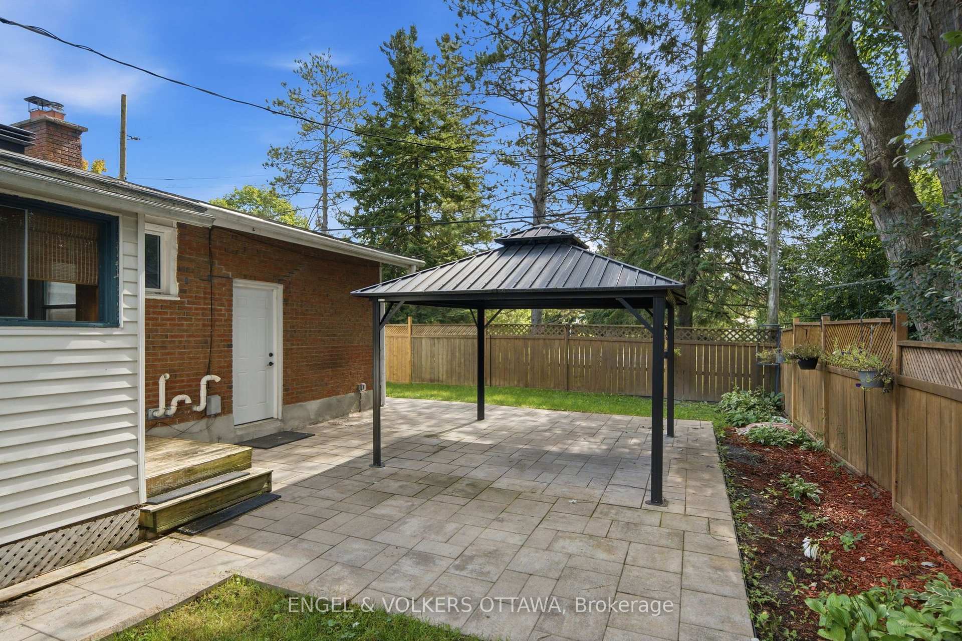 Photo 44 of 20 Parthia Avenue, Ottawa, City View/Skyline/Fisher Heights/Parkwood Hills — HOMEH