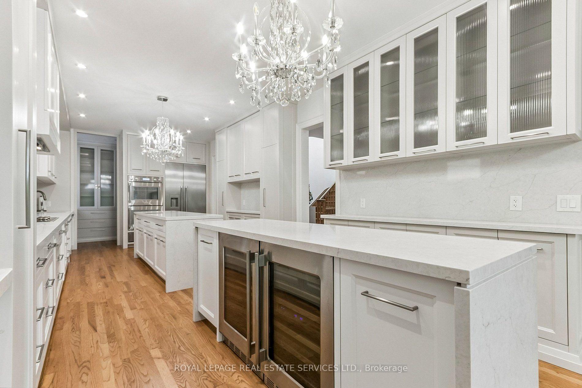 Photo 13 of 42 Rykert Crescent, Toronto, Leaside — HOMEH