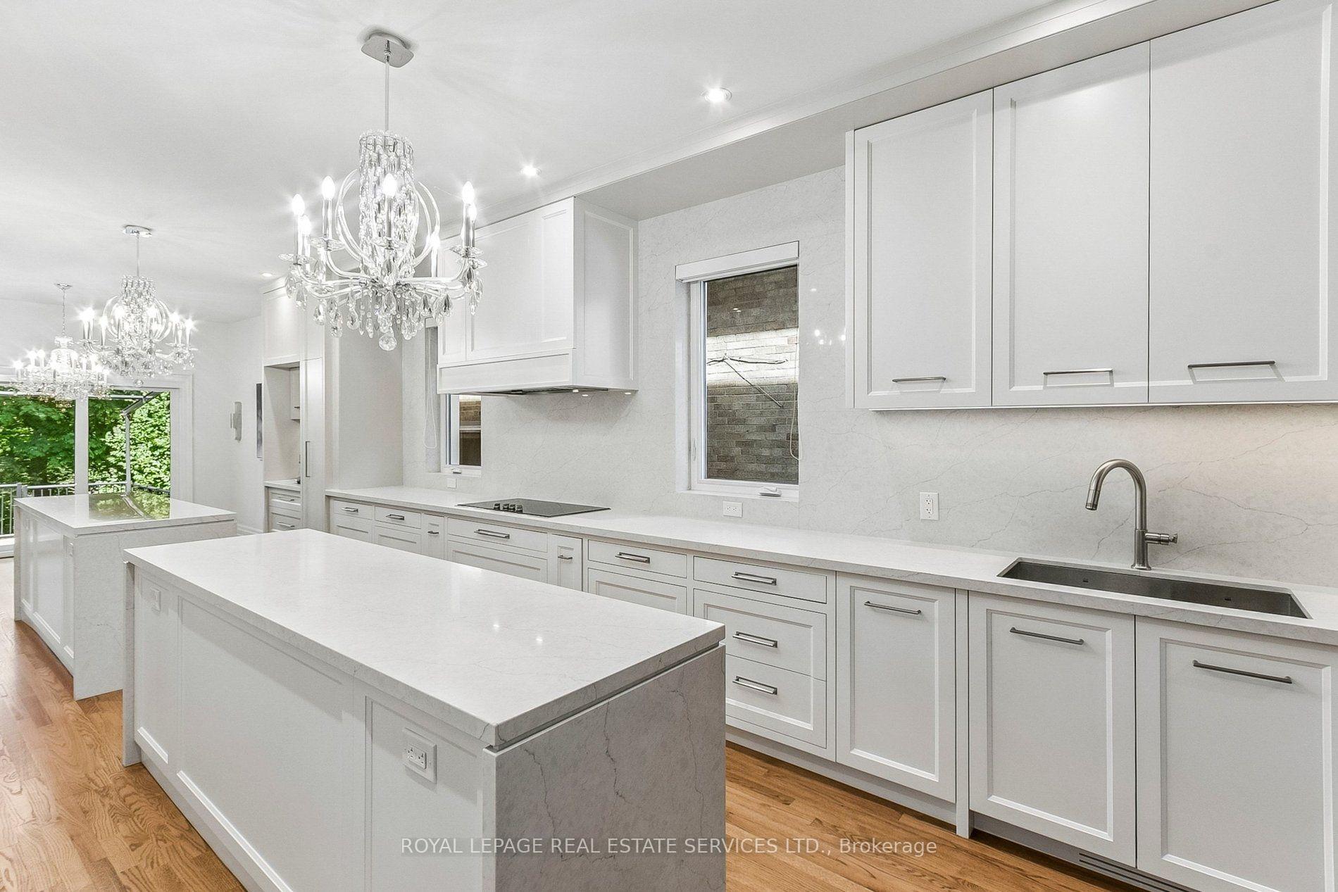 Photo 16 of 42 Rykert Crescent, Toronto, Leaside — HOMEH
