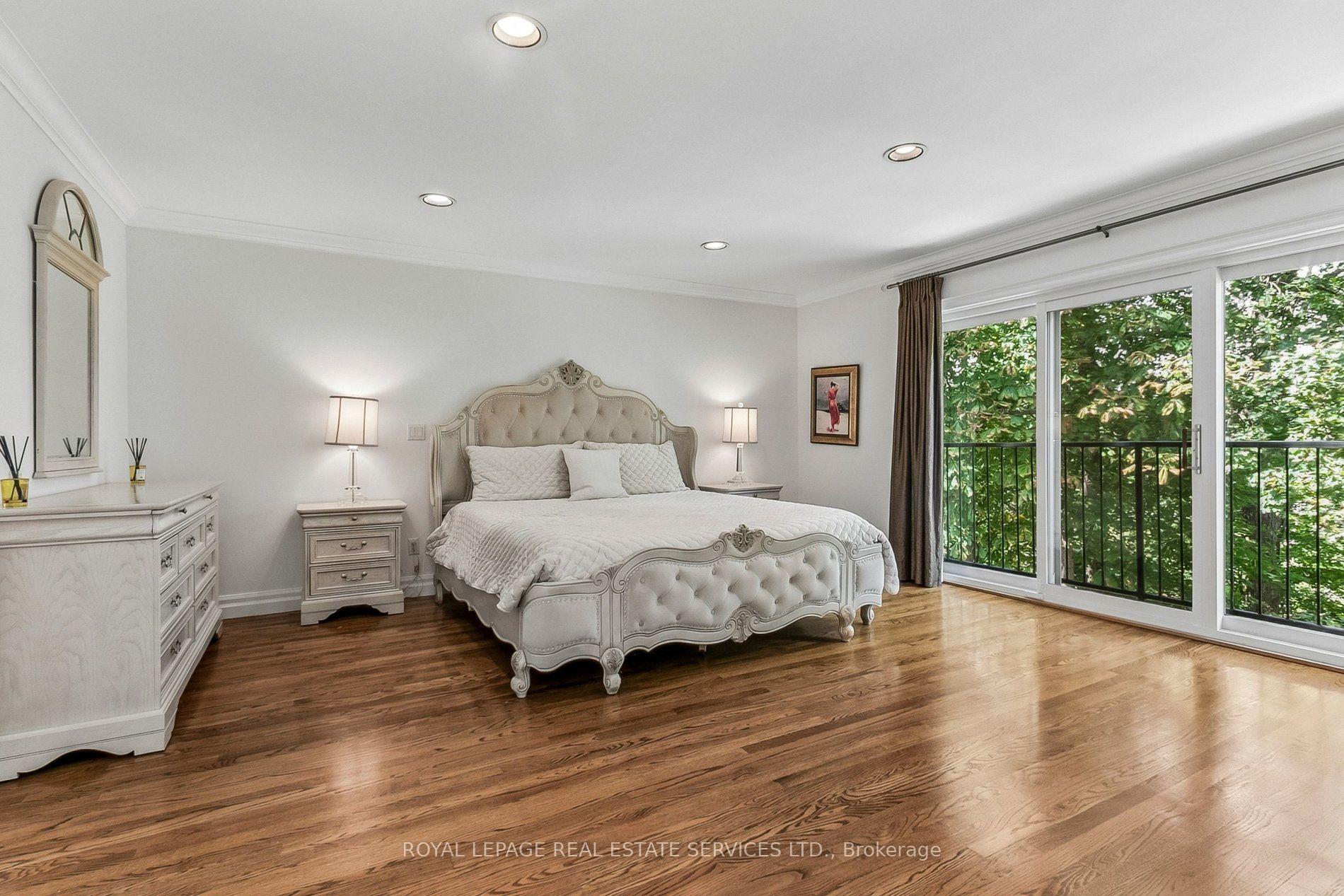 Photo 21 of 42 Rykert Crescent, Toronto, Leaside — HOMEH