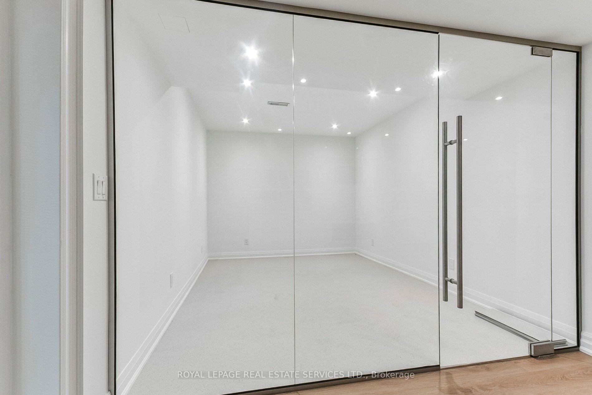 Photo 38 of 42 Rykert Crescent, Toronto, Leaside — HOMEH