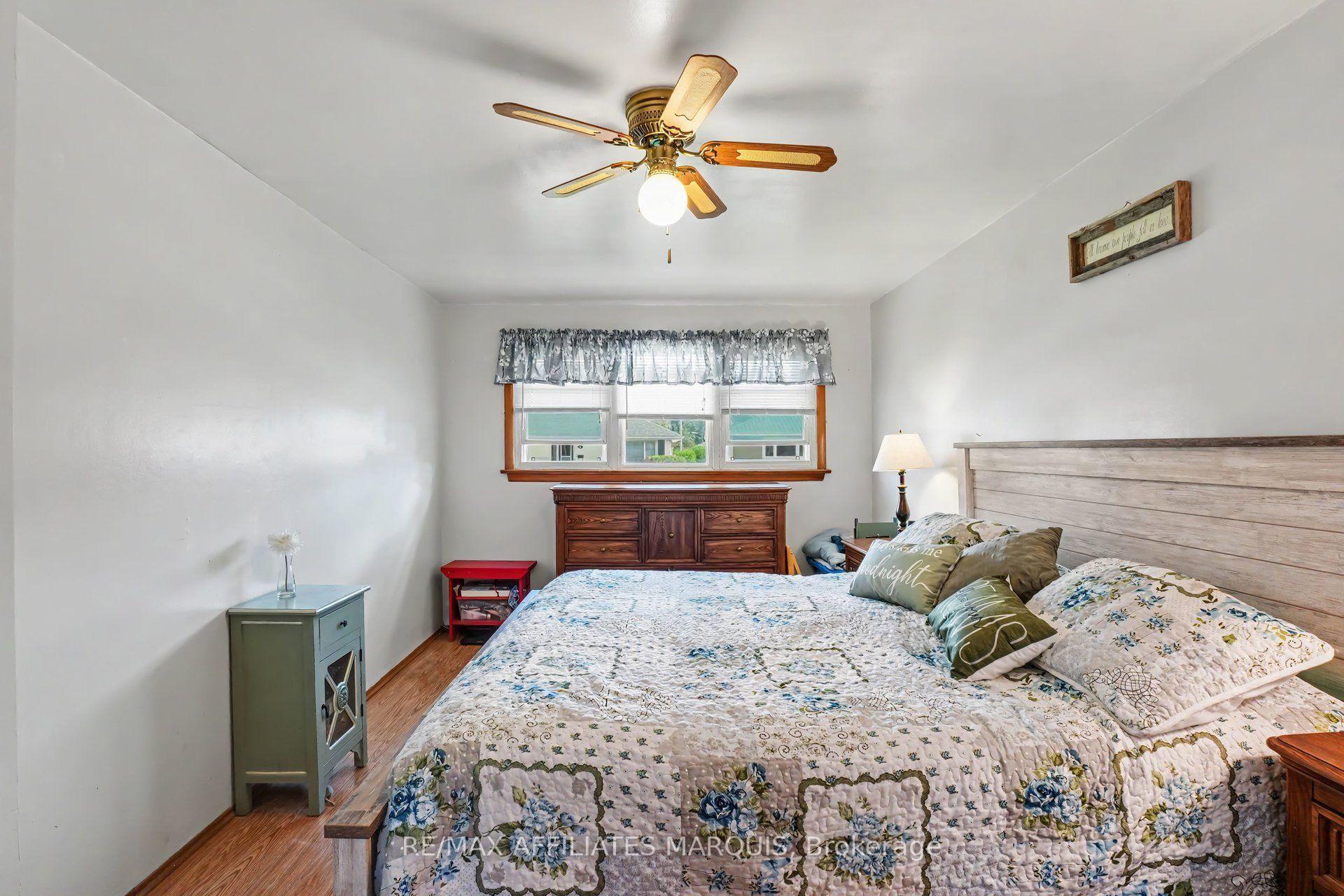 Photo 11 of 86 Jasper Avenue, Smiths Falls, Smiths Falls — HOMEH