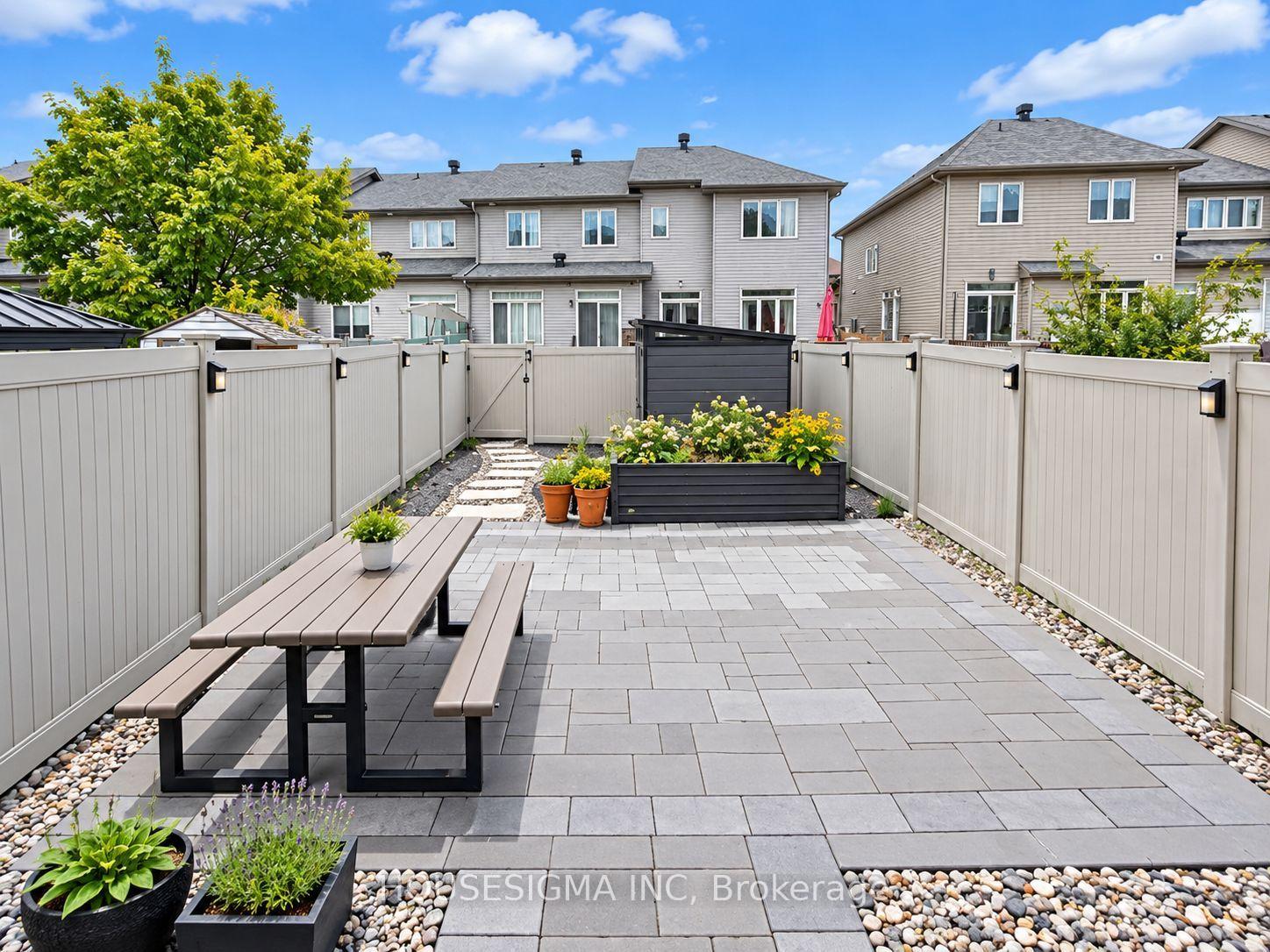 Photo 2 of 156 Popplewell Crescent, Ottawa, Barrhaven - Cedargrove/Fraserdale — HOMEH