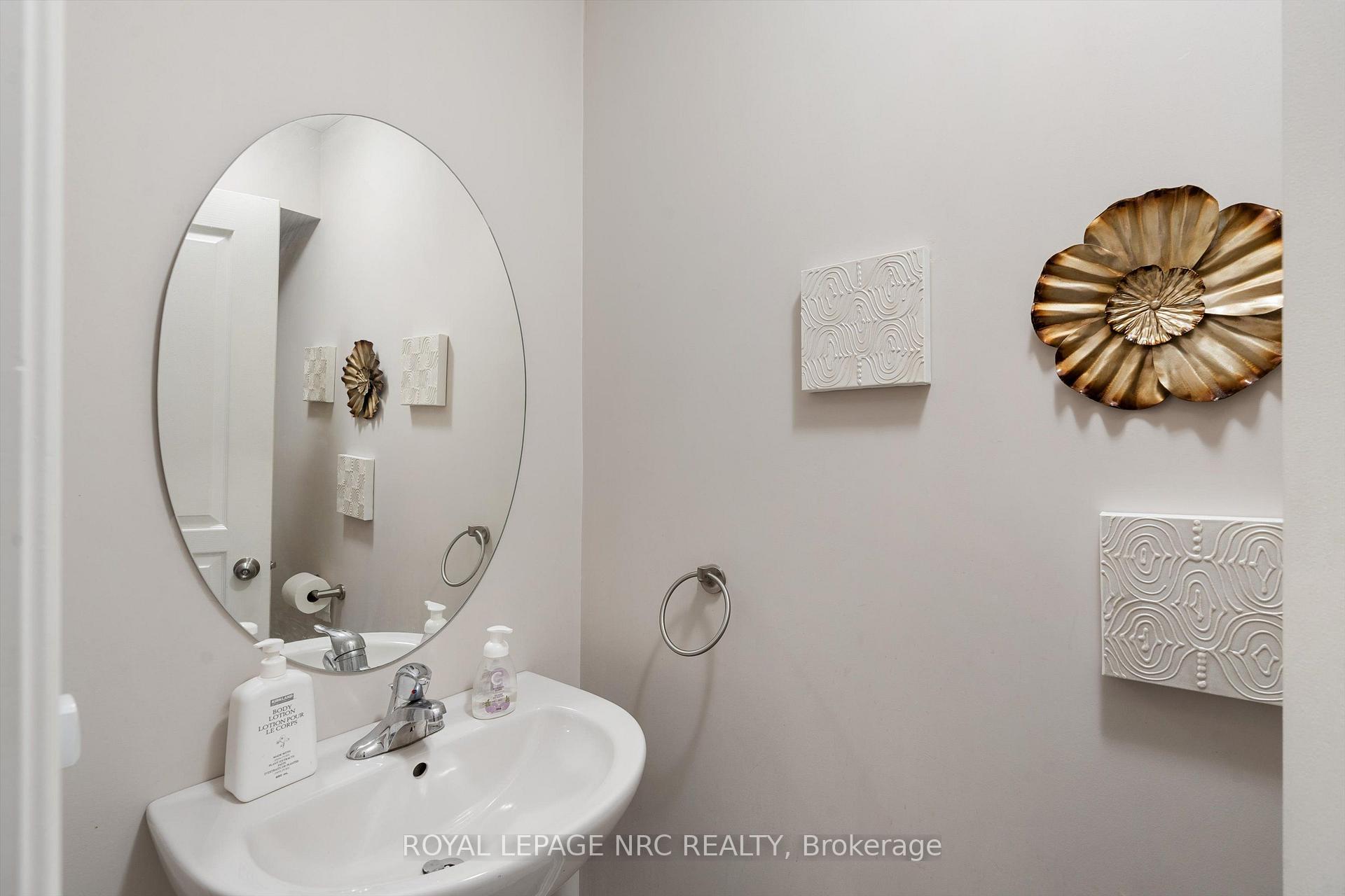 Photo 22 of Unit 6, 6118 Kelsey Crescent, Niagara Falls, Forestview — HOMEH