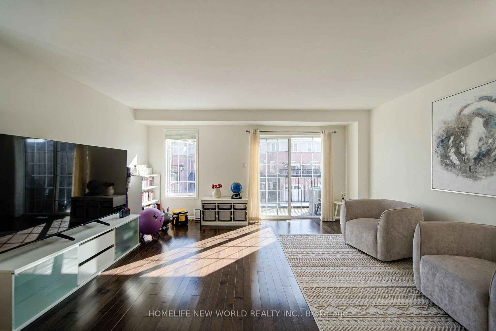 Photo 14 of 114 Goss Lane, Ajax, Central East — HOMEH