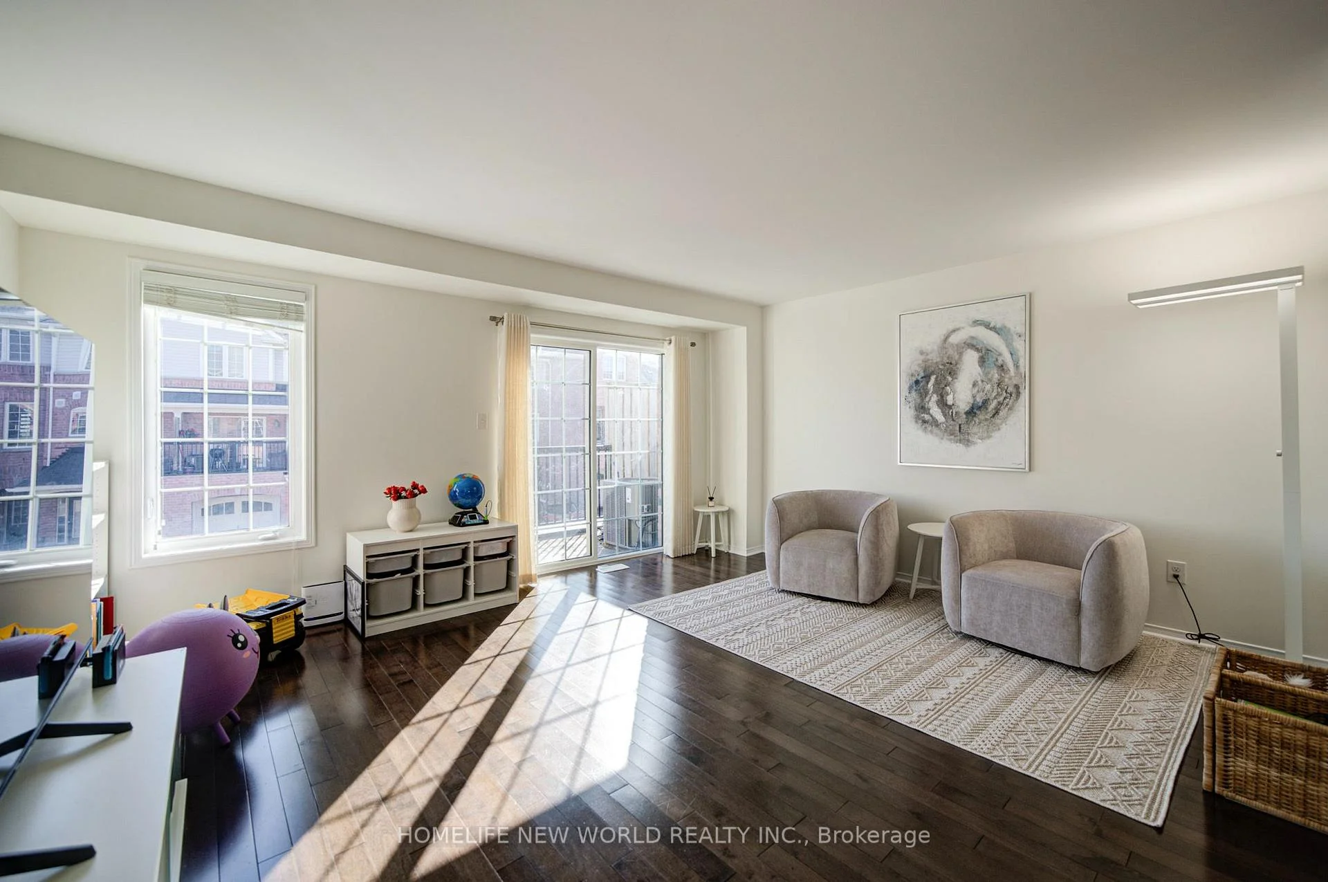 Photo 15 of 114 Goss Lane, Ajax, Central East — HOMEH