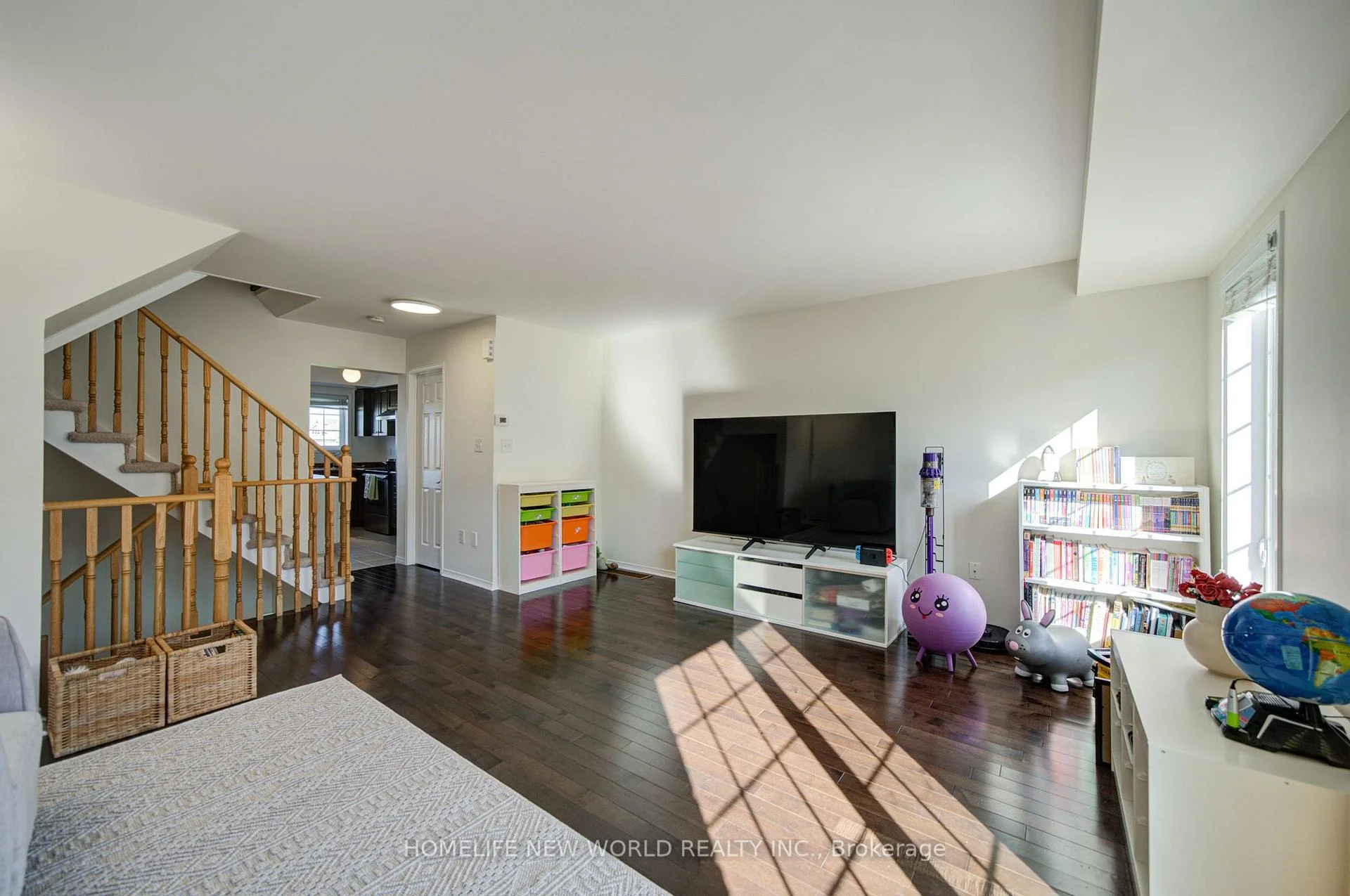 Photo 19 of 114 Goss Lane, Ajax, Central East — HOMEH