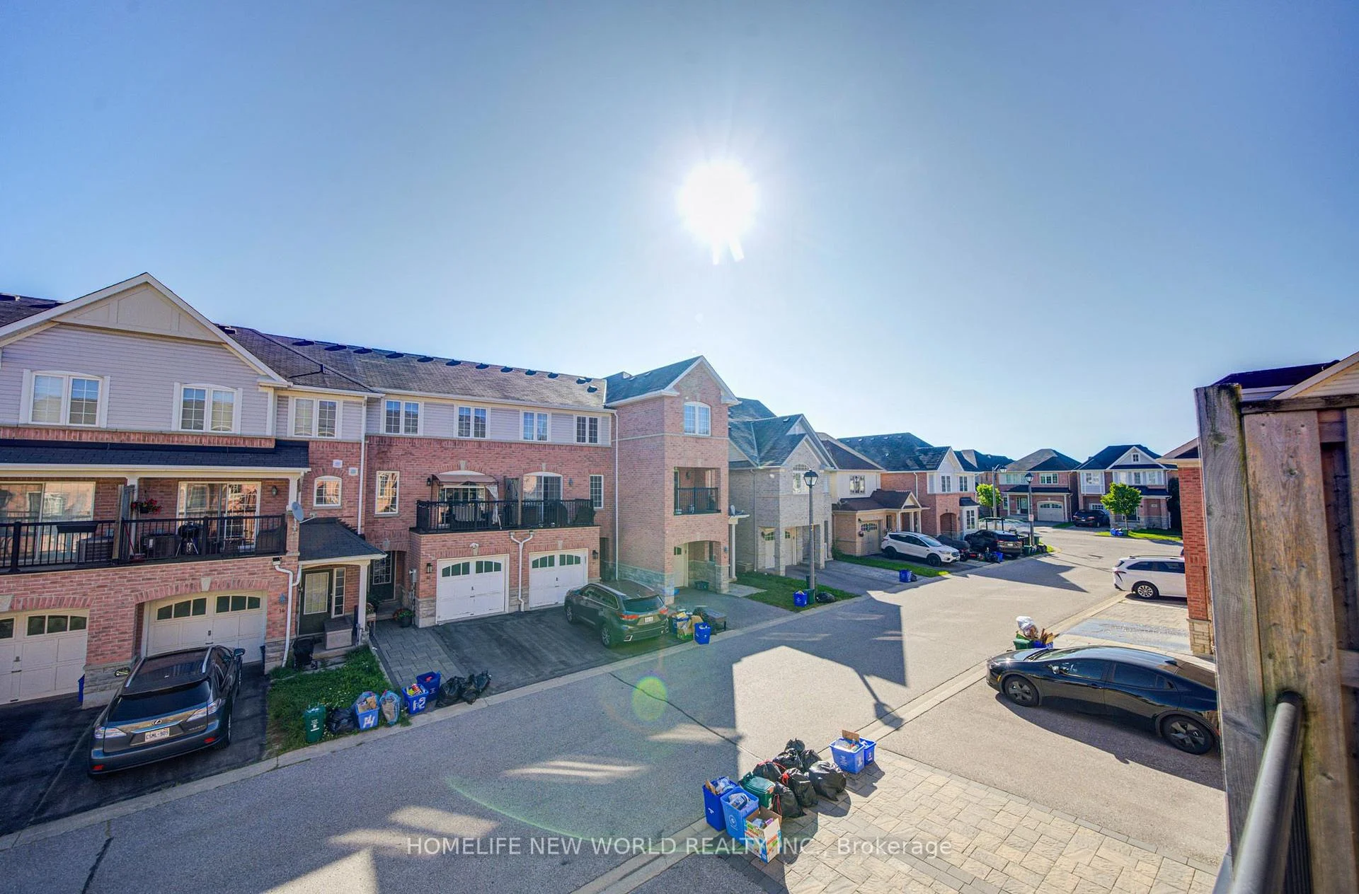 Photo 22 of 114 Goss Lane, Ajax, Central East — HOMEH