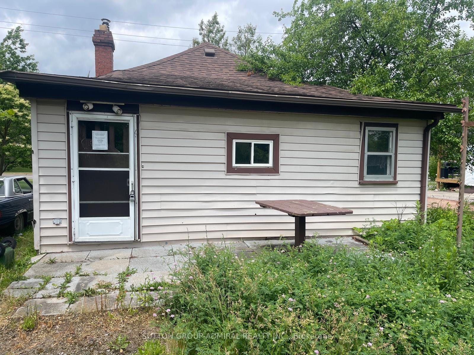 Photo of 192 Fruitland Road