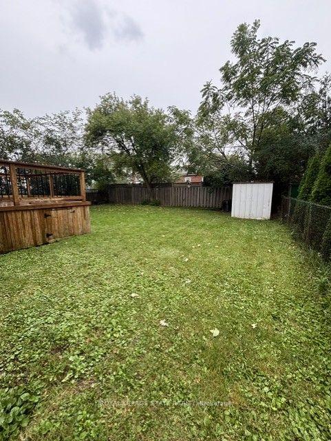 Photo 5 of 46 Delevan Crescent, Hamilton, Hill Park — HOMEH