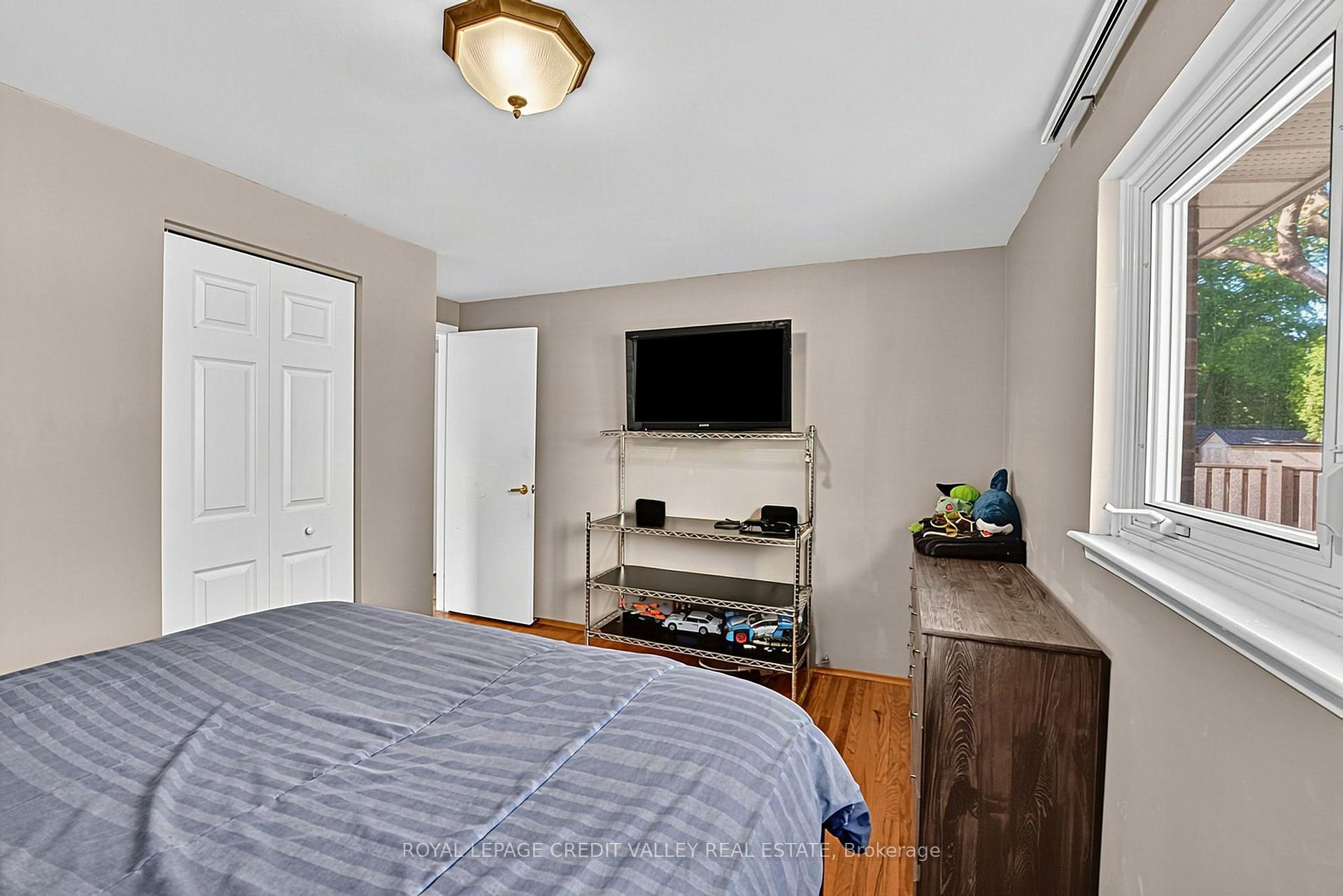 Photo 25 of 16 Lockton Crescent, Brampton, Brampton East — HOMEH