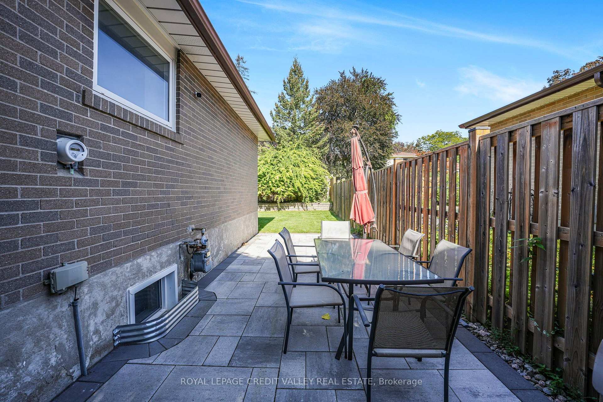 Photo 43 of 16 Lockton Crescent, Brampton, Brampton East — HOMEH