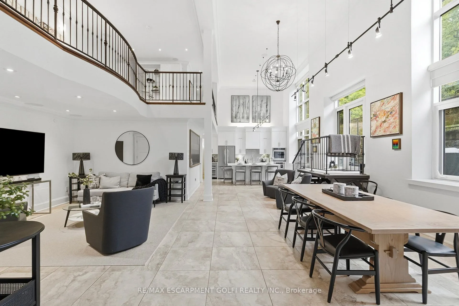 Photo 4 of Unit 116, 397 King Street W, Hamilton, Dundas — HOMEH