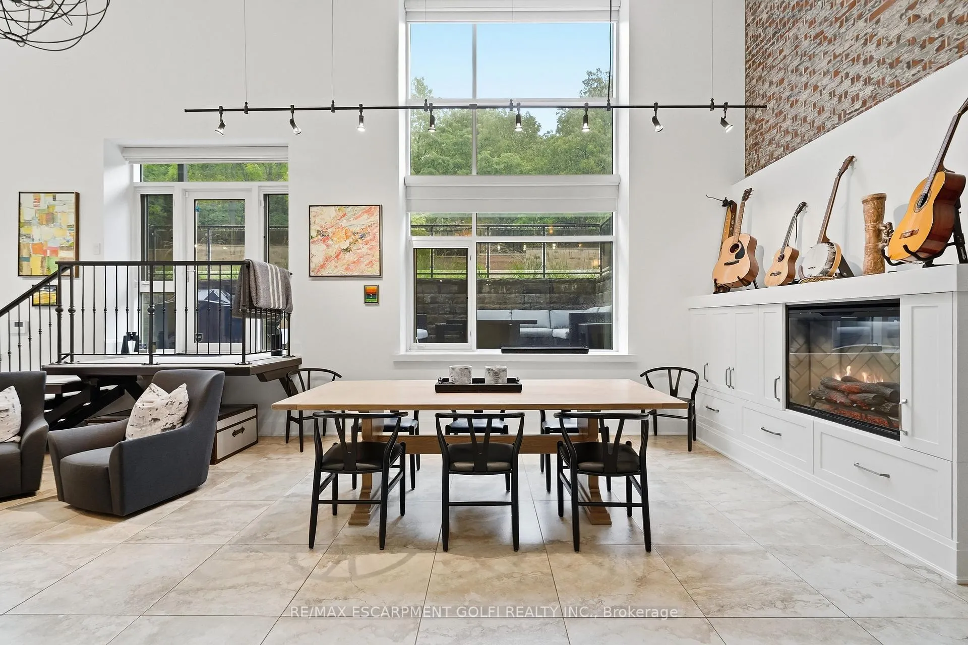 Photo 6 of Unit 116, 397 King Street W, Hamilton, Dundas — HOMEH
