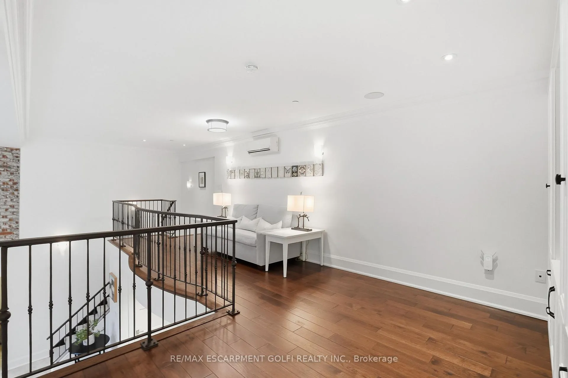 Photo 17 of Unit 116, 397 King Street W, Hamilton, Dundas — HOMEH