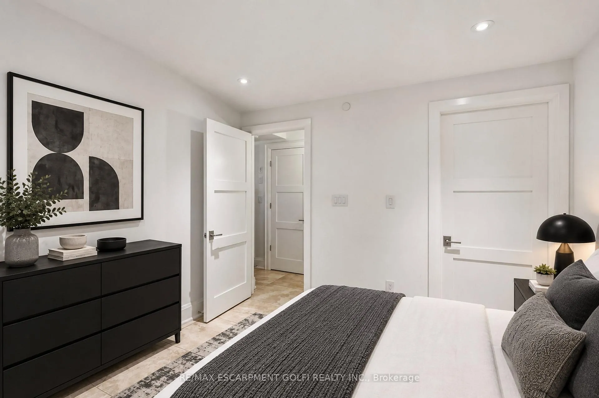 Photo 28 of Unit 116, 397 King Street W, Hamilton, Dundas — HOMEH