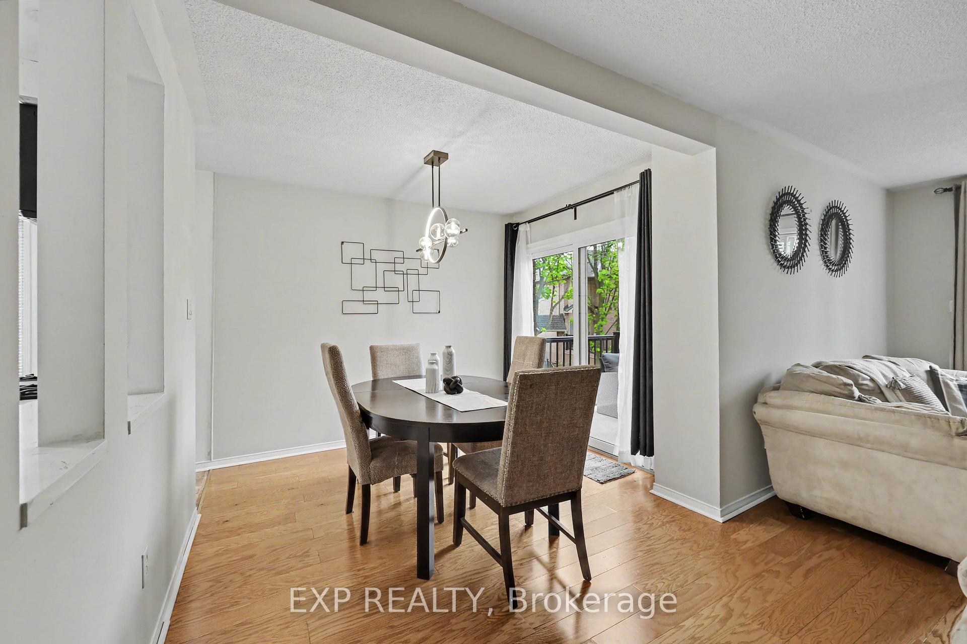 Photo 9 of Unit 47, 38 Elora Drive, Hamilton, Fessenden — HOMEH