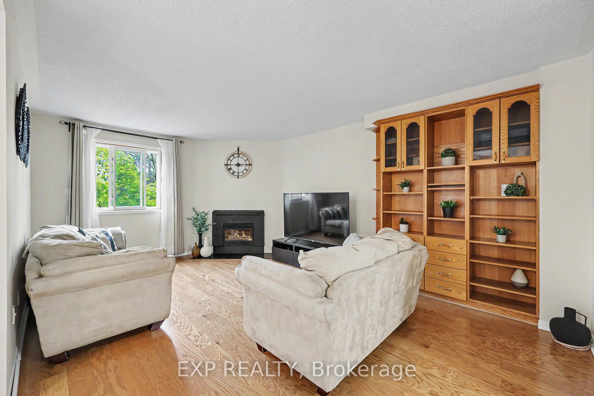 Photo 11 of Unit 47, 38 Elora Drive, Hamilton, Fessenden — HOMEH