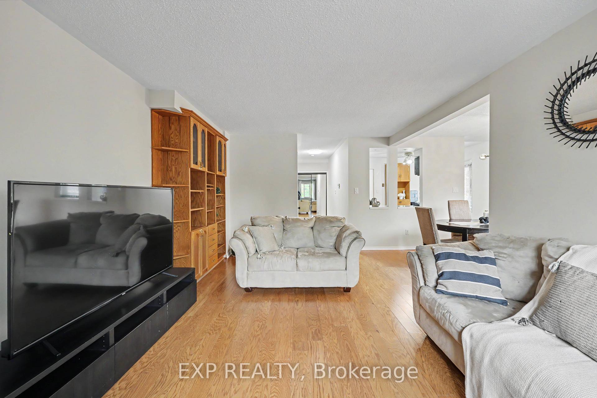 Photo 12 of Unit 47, 38 Elora Drive, Hamilton, Fessenden — HOMEH