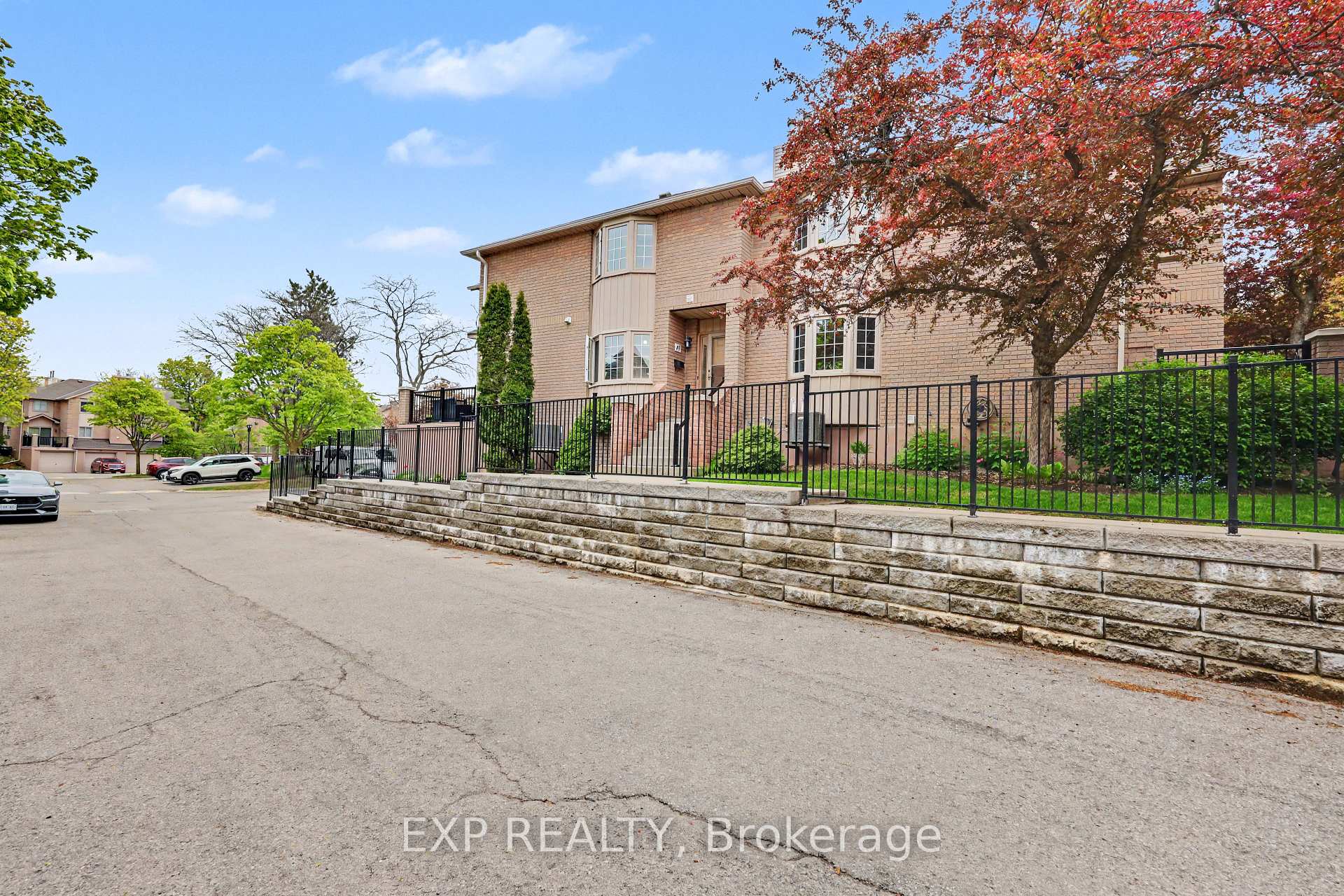 Photo 26 of Unit 47, 38 Elora Drive, Hamilton, Fessenden — HOMEH