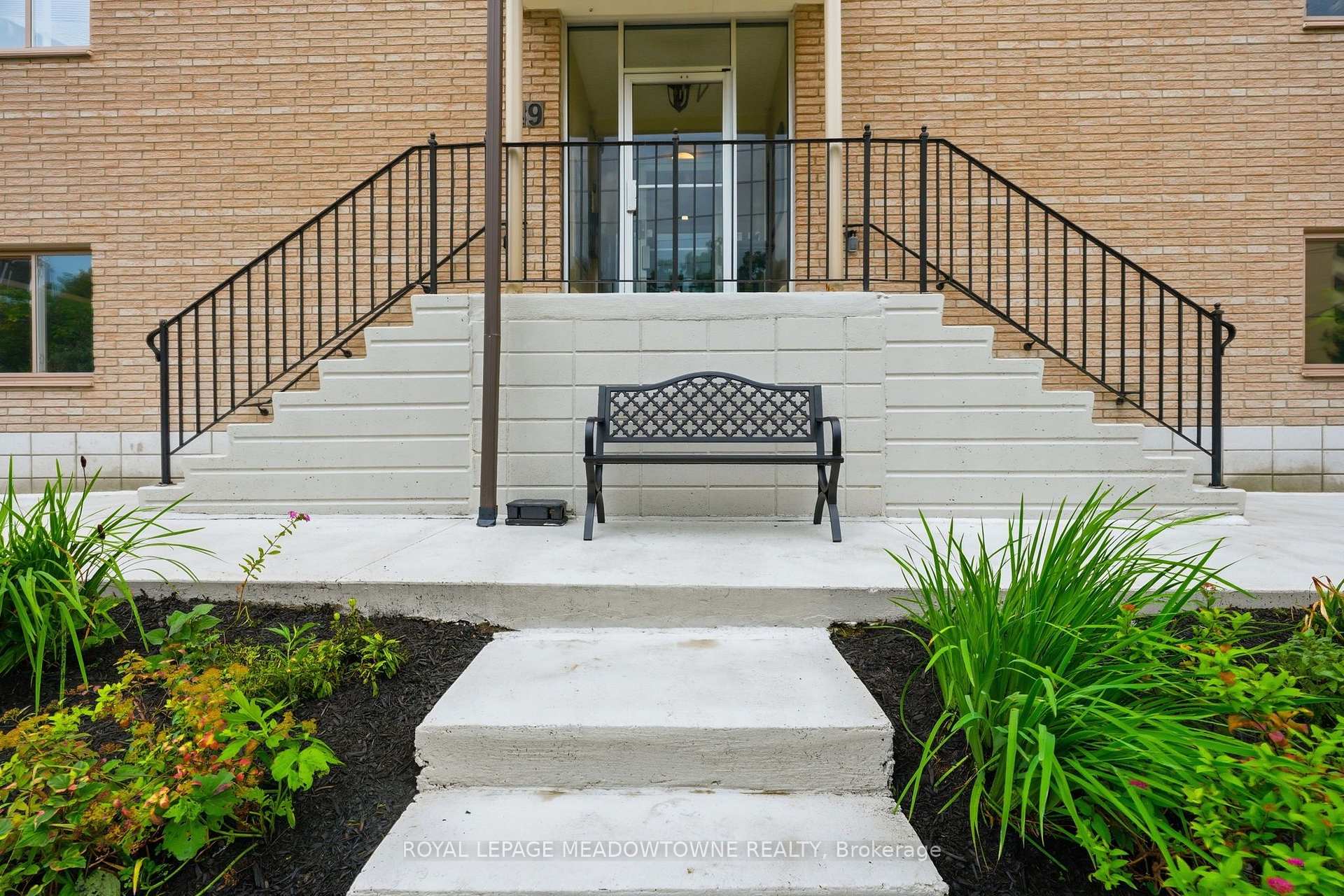 Photo 26 of Unit 301, 49 Park Avenue, Halton Hills, Georgetown — HOMEH