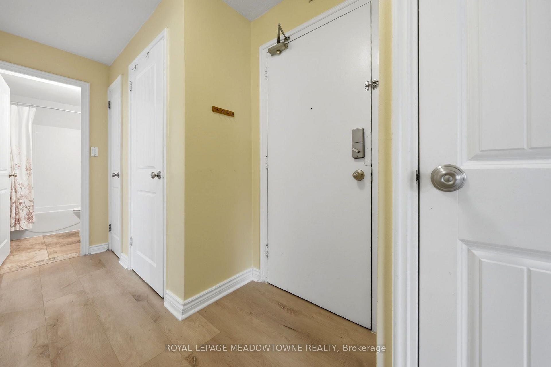 Photo 9 of Unit 301, 49 Park Avenue, Halton Hills, Georgetown — HOMEH