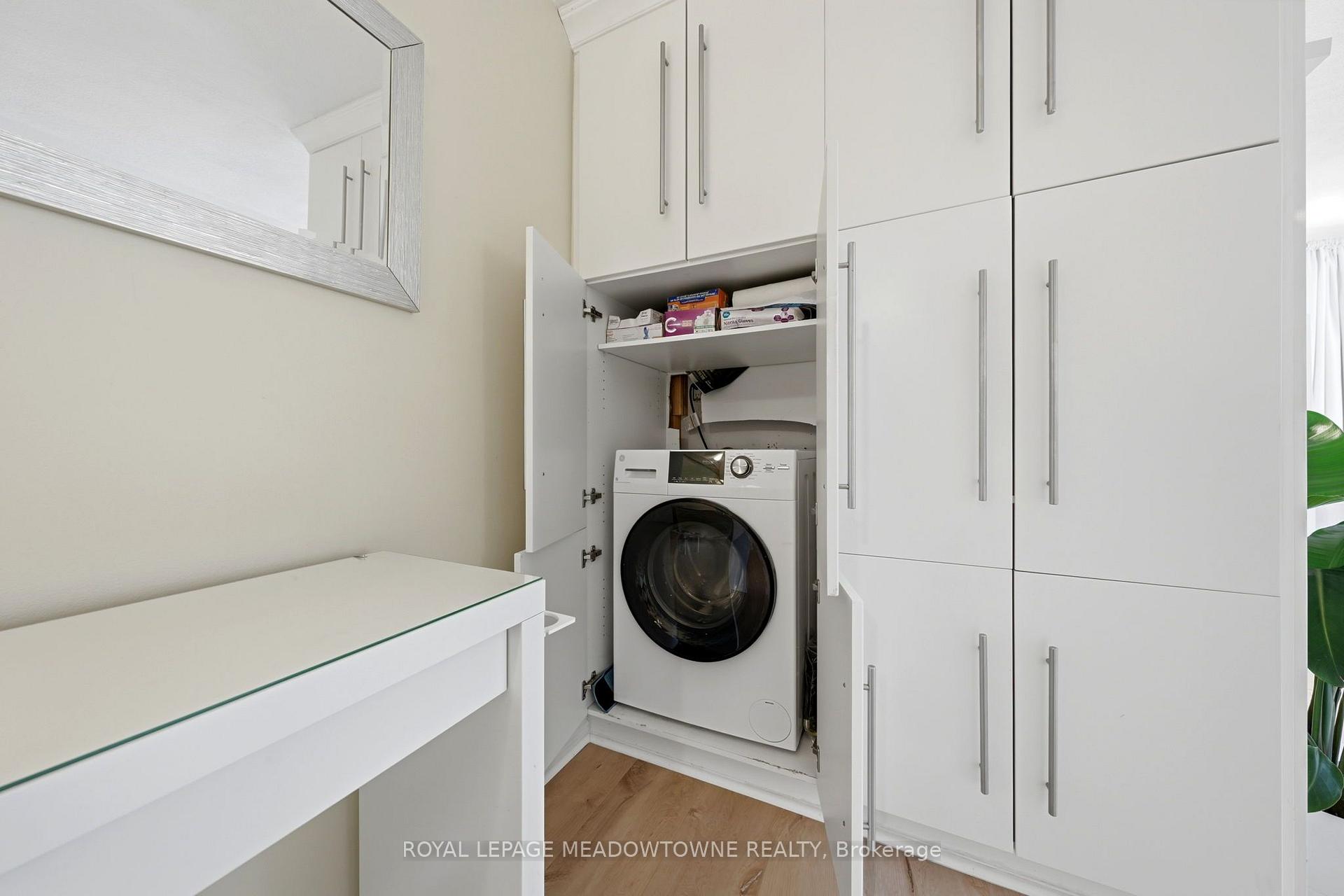 Photo 18 of Unit 301, 49 Park Avenue, Halton Hills, Georgetown — HOMEH