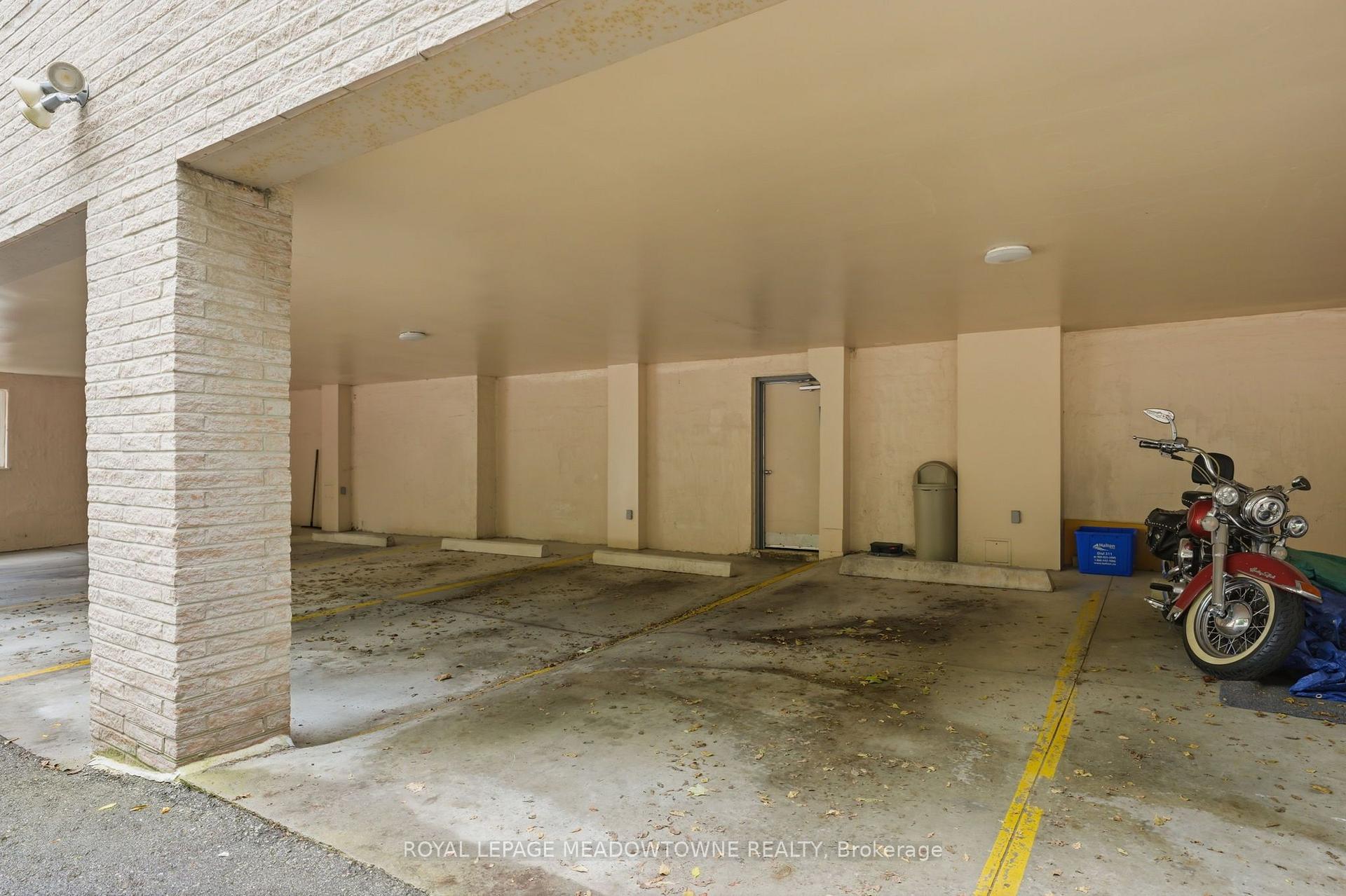 Photo 29 of Unit 301, 49 Park Avenue, Halton Hills, Georgetown — HOMEH