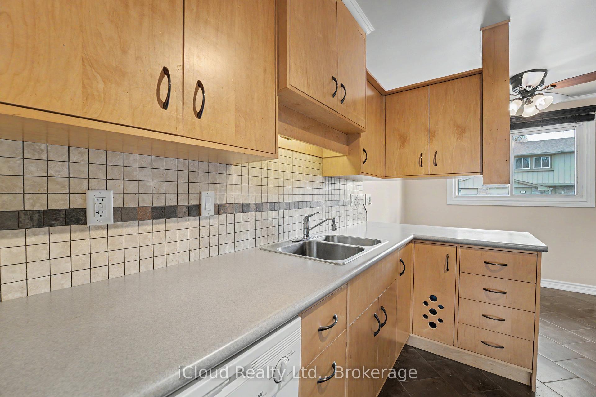 Photo 7 of Unit 62, 81 Hansen Road, Brampton, Madoc — HOMEH