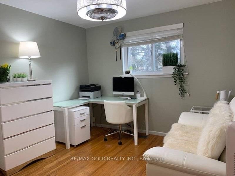 Photo 17 of Unit Upper, 27 Brookdale Crescent, Brampton, Avondale — HOMEH