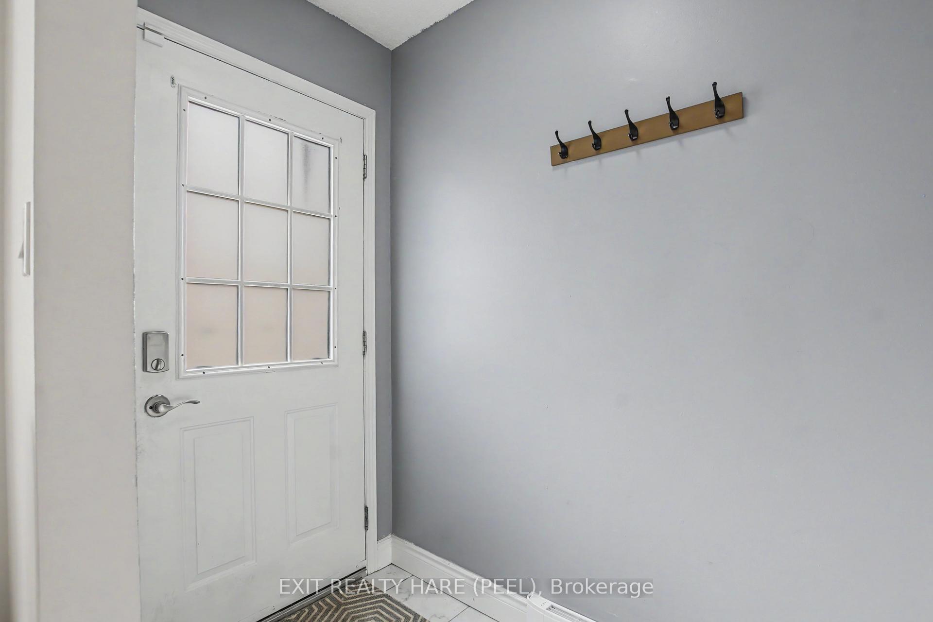 Photo 7 of Unit 93, 90 Lawrence Avenue, Orangeville — HOMEH